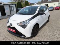 Gebraucht Toyota Aygo 72 PS (52 kW) 2018 Weiß Kleinwagen