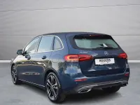 Gebraucht Mercedes B200 AMG Edition 1 163 PS (119 kW) 2019 Blau Kleinwagen