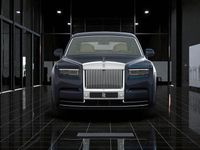Neu Rolls Royce Phantom 563 PS (414 kW) 2026 Blau Limousine