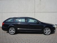 Gebraucht Skoda Superb 170 PS (125 kW) 2010 Schwarzmagic perleffekt Kombi