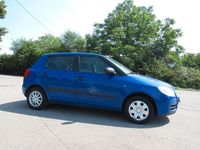Second-hand Skoda Fabia 60 CP (44 kW) 2010 Albastru Hatchback
