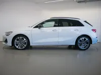 Gebraucht Audi A3 Advanced 204 PS (150 kW) 2025 Gletscherweiß metallic Limousine