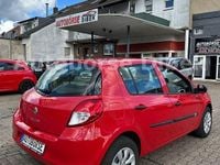 Gebraucht Renault Clio IV 75 PS (55 kW) 2012 Rot Kleinwagen