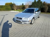 Gebraucht Volvo V40 122 PS (89 kW) 2004 Silber Kombi