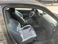 Second-hand Renault Clio II 2003 Hatchback