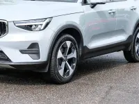 Gebraucht Volvo XC40 Core 129 PS (94 kW) 2023 Grau SUV