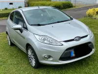 Gebraucht Ford Fiesta 96 PS (70 kW) 2011 Silber Kleinwagen
