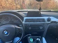 Second-hand BMW 320 Efficient Dynamics 163 CP (119 kW) 2012 Negru Berlinǎ