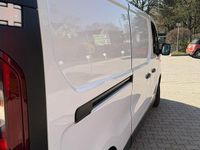 Gebraucht Renault Traffic 120 PS (88 kW) 2021 Weiß Van / Kleinbus