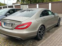 Gebraucht Mercedes CLS350 Edition 1 265 PS (194 kW) 2011 Gold Limousine