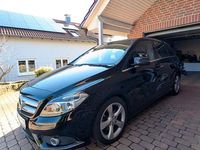 Gebraucht Mercedes B180 122 PS (89 kW) 2013 Schwarz Van / Kleinbus