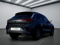 Gebraucht VW T-Roc 150 PS (110 kW) 2025 Grau SUV