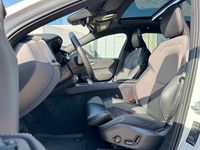 Gebraucht Volvo XC60 Plus 349 PS (256 kW) 2022 Weiß SUV