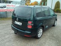 Gebraucht VW Touran Freestyle 150 PS (110 kW) 2010 Grün Van / Kleinbus