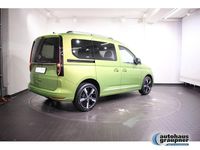 Gebraucht VW Caddy Style 116 PS (85 kW) 2022 Grün / golden green Van / Kleinbus