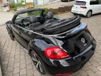 Gebraucht VW Beetle Design 150 PS (110 kW) 2015 Schwarz Kleinwagen