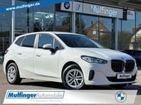 Gebraucht BMW 220 156 PS (114 kW) 2023 Weiß Van / Kleinbus
