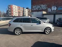 Gebraucht Skoda Fabia Joy 90 PS (66 kW) 2016 Silber Kombi