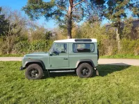 Gebraucht Land Rover Defender 122 PS (89 kW) 2009 Grün Kombi