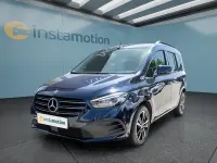 Gebraucht Mercedes T180 131 PS (96 kW) 2025 Blau Van / Kleinbus