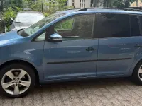 Gebraucht VW Touran Trendline 105 PS (77 kW) 2011 Blau Van / Kleinbus