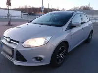 Gebraucht Ford Focus 2011 Grau Limousine