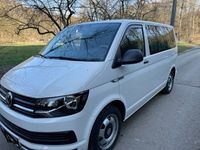 gebraucht VW Multivan Bully 4 Motion weiß Schaltgetriebe AHK