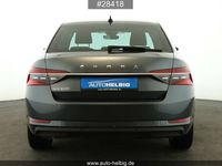 Gebraucht Skoda Superb Style 150 PS (110 kW) 2020 Grau Limousine