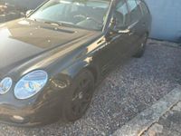 Gebraucht Mercedes E200 135 PS (99 kW) 2007 Schwarz Kombi