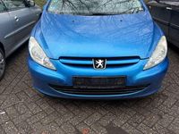 Gebraucht Peugeot 307 CC Tendance 136 PS (100 kW) 2005 Blau Cabrio