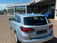 Gebraucht Opel Astra 110 PS (80 kW) 2018 Blau Kombi