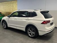 Gebraucht VW Tiguan Allspace Elegance 239 PS (175 kW) 2019 Platinum grey SUV