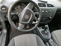 Usata Seat Leon 84 CV (61 kW) 2009 Grigio Utilitaria