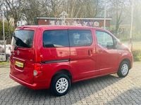 Gebraucht Nissan NV200 90 PS (66 kW) 2011 Rot Van / Kleinbus