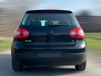 Gebraucht VW Golf V 102 PS (75 kW) 2004 Schwarz Kleinwagen