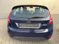 Gebraucht Ford Fiesta Ambiente 60 PS (44 kW) 2009 Blazerblau Kleinwagen