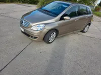 Gebraucht Mercedes B200 140 PS (102 kW) 2005 Gold Van / Kleinbus