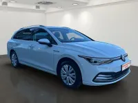 Gebraucht VW Golf VIII Style 150 PS (110 kW) 2023 Weiß Kombi