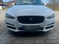 Gebraucht Jaguar XE 163 PS (119 kW) 2017 Weiß Limousine