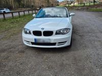 Gebraucht BMW 118 Cabriolet 143 PS (105 kW) 2009 Weiß Cabrio