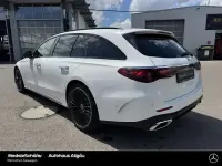 Gebraucht Mercedes E450 AMG Line Premium Plus 367 PS (269 kW) 2024 Unilack polarweiß Kombi