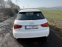 Gebraucht Audi A1 Ambition 122 PS (89 kW) 2014 Weiß Kleinwagen