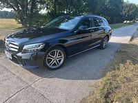 Gebraucht Mercedes C200 160 PS (117 kW) 2019 Schwarz Kombi