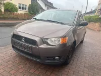 Gebraucht Mitsubishi Colt 75 PS (55 kW) 2012 Braun Kleinwagen