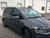 gebraucht VW Touran 1.5 TSI DSG ACTIVE 7 Sitze Metallic