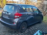 Gebraucht Subaru Trezia 99 PS (72 kW) 2013 Grau Kleinwagen