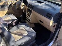 Gebraucht Ford Tourneo 90 PS (66 kW) 2006 Polarsilber metallic Kombi