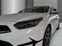 Gebraucht Kia Ceed Style 140 PS (102 kW) 2025 (wd) cararraweiss Kleinwagen