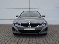 Gebraucht BMW 330 Performance 245 PS (180 kW) 2023 Skyscraper grau metallic Kombi