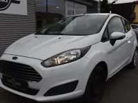 Gebraucht Ford Fiesta Trend 60 PS (44 kW) 2014 Weiß Kleinwagen